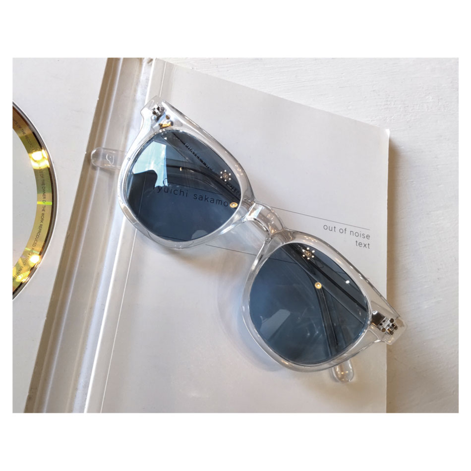 evoluir2002's tweet photo. 『Phatee』
□ SHORELINE/CLEAR x LIGHT BLUE
(偏光レンズ)
さわやかなクリアーフレームが外遊びにぴったりのサングラス。
#evoluir
#金沢市 #静岡市
#phatee
#サングラス #sunglasses
#eyewear #偏光レンズ https://t.co/ERne2C0bPI