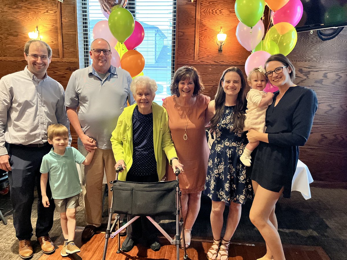 What an amazing night!  The Hannum staff threw me the most amazing Farewell Party!  Some tears, a lot of laughs and seeing people that I haven’t seen in awhile.  Great night to bring my two families together. ❤️ ⁦<a href="/D123Hannum/">D123 Hannum</a>⁩