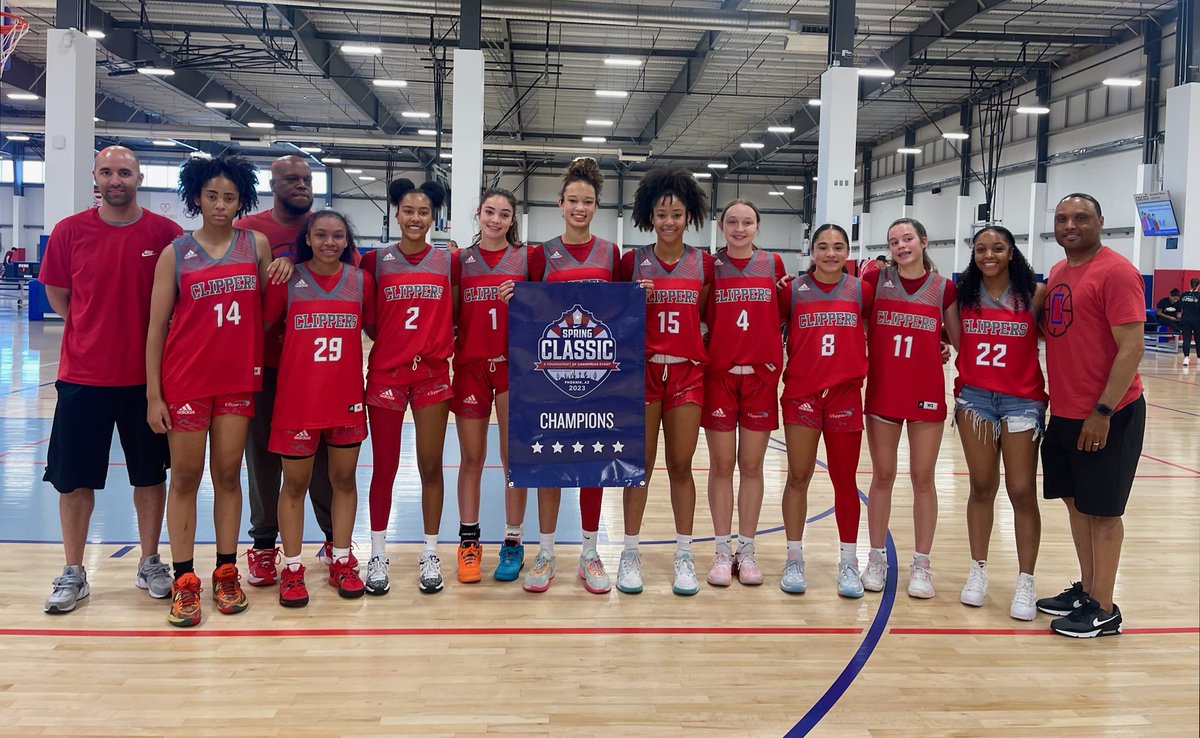 Colorado Lockdown (@elite_lockdown) on Twitter photo Nike Spring Classicβ
ππΎ They repped thatπ₯ Truly canβt say enough about this groupβΌοΈβ€οΈ #Family #NoHesitation #Winners #Back2Work <a href="/NMClippers/">NM Clippers</a> <a href="/hollins_jody/">Jody Hollins</a> Nike Spring Classicβ
ππΎ They repped thatπ₯ Truly canβt say enough about this groupβΌοΈβ€οΈ #Family #NoHesitation #Winners #Back2Work <a href="/NMClippers/">NM Clippers</a> <a href="/hollins_jody/">Jody Hollins</a>