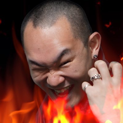 PQsYaIOfq8bcbKT's tweet photo. 楠兄弟に会えた事、またなんらかの形で黒甘復活するよ、とか嬉しい話もありましたわ!
ぼうずの物販で新たなTシャツをガンガン勧められましたが、これどこで着るのよ??なので
ステッカーにしておきましたw
さーて、次はいつ行けるかな(*´ω`*)
#vowsvooz
#melt4
#blacksweet
#西川口harts https://t.co/lRBHAo8Amx