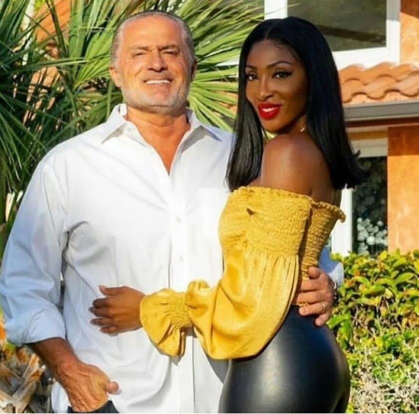 interracialbar's tweet photo. Gorgeous interracial couple.
#interracial #interracialdatingsites #interracialsingles #interracialrelationships #interracialdatingwebsites
#blackwomenseekingwhitemen #interracialdatingsite #blackwomendatingwhitemen
#interracialdating
#mixedmatch https://t.co/4XS9lk8cDc