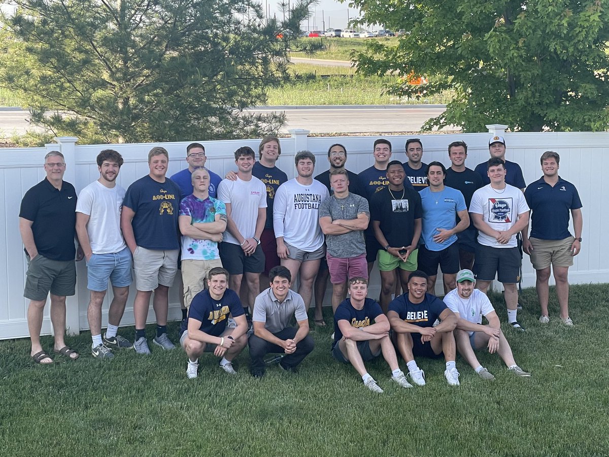 Coach19Bell's tweet photo. So awesome having the 2023 Seniors over to the Bell house. Big thanks to @RobinBellHomes for hosting the guys. What a wonderful group of men!! Appreciate everything they have done and represented for @AugieILfootball 🔥❤️ https://t.co/GrUZvT5Ihu