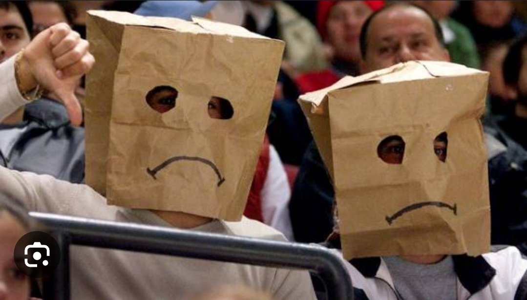 LA_Roman's tweet photo. Who's with me on this for the next home game??? #LAGalaxy https://t.co/iUTrT1Iinl