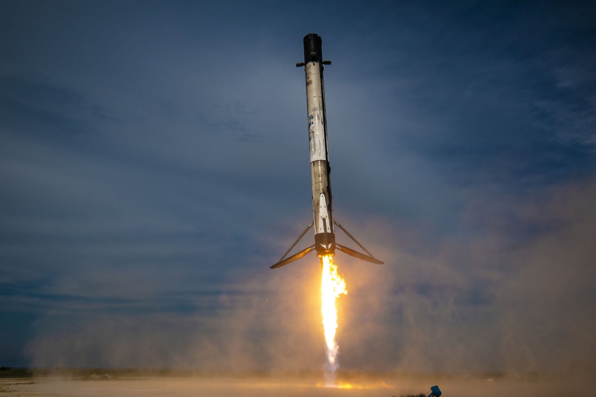 SpaceX tweet picture