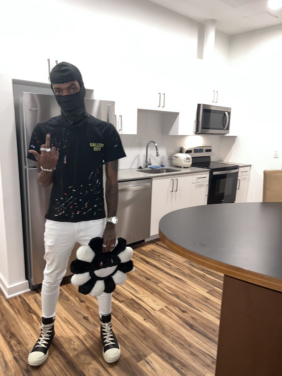 therealtyren's tweet photo. @keegotbanzz https://t.co/1ChwlkYePx