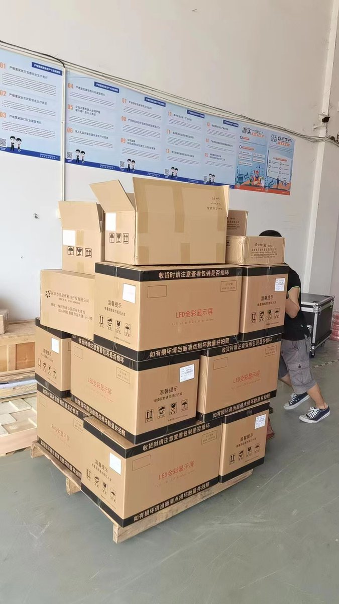 good morning, sent out the goods today morning.

#GOB #manufacturer #leddisplayscreen #ledpanel #customizeddesign #ledvideowall #Tracyhu #videowall #visitfactory #indooroutdoor #fixedrental