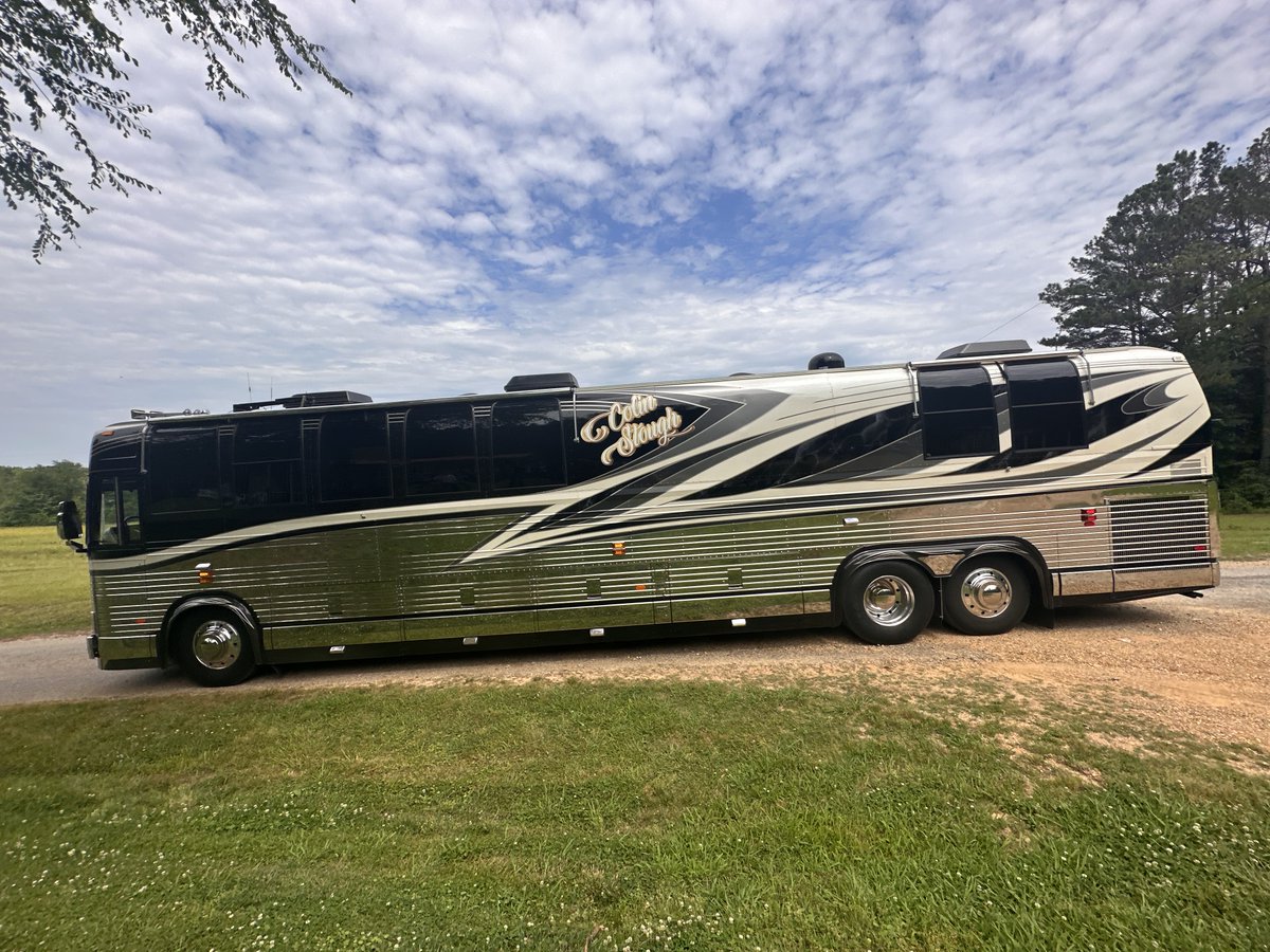 AmericanIdol's tweet image. 𝗥𝗘𝗧𝗪𝗘𝗘𝗧 to show your support for @ColinStough!

Congratulations on an incredible season! ✨🥉✨

#IdolFinale