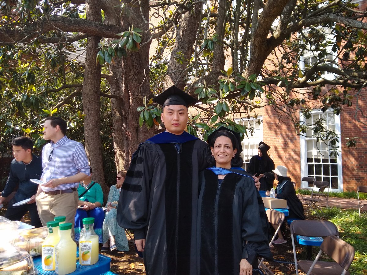 afsanehdoryab's tweet photo. Celebrating Runze Yan, the first PhD graduate at UVa HAI Lab @HAI_Lab_UVA. Congratulations! 🎉 https://t.co/one9xSw814