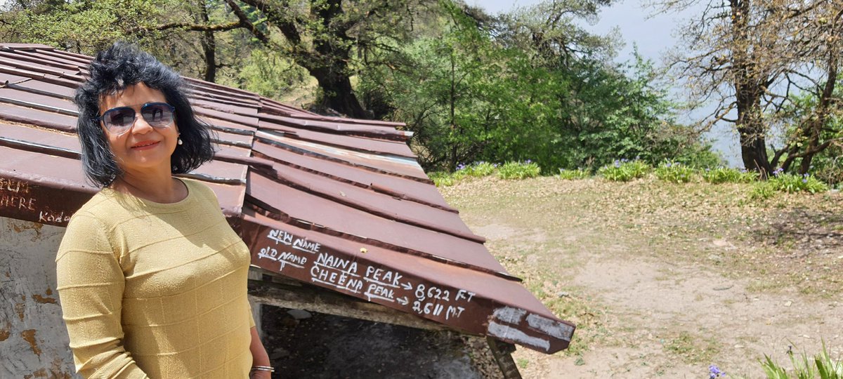 adriftcouple's tweet photo. When you are still upto day hikes of 18 kms in the wilderness and climbing 3000 feet and as a bonus getting to meet flycatchers, broadbills, niltavas - life still has much to offer!
#hiking #Hike #trek #trekking #Himalayas #birdwatching #birding #BirdsSeenIn2023 #IncredibleIndia https://t.co/cBQE2J2tJo