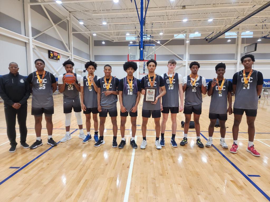 5-0  <a href="/Ohio_Basketball/">OhioBasketball.com</a> staying on the grind . <a href="/PrepHoopsOH/">Prep Hoops Ohio</a>  <a href="/RiseCircuit/">UA Rise Circuit</a>  @GraysHoops
