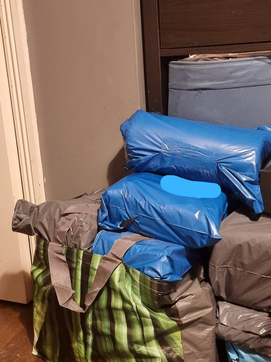 Successfully packed up items today. Proof photos will be taken and sent through by dm as packages go out. 
Next time I'm here will be in about 10 days time to do more.