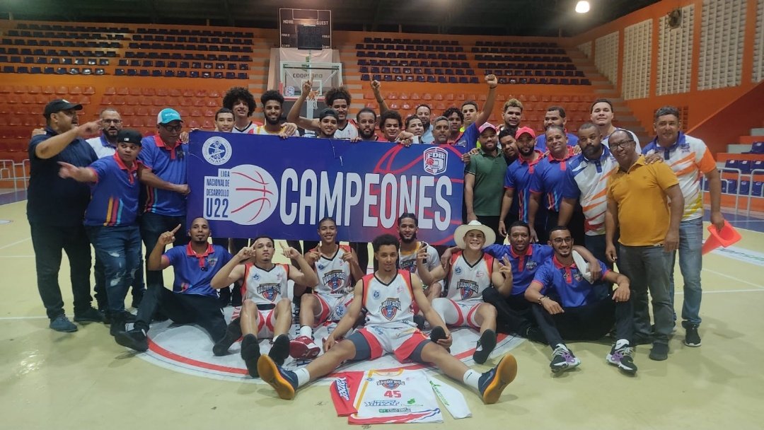 rafaneyte's tweet photo. Felicidades a los Vaqueros de Santiago Rodríguez por avanzar al Final Four de la 3ra división de la @LNDoficial en la versión del 2023. Primer logro conseguido. Yo sé que hoy es un día especial para mi gran amigo @cesarmetros y lo disfruto junto a él. #VaquerosWIN https://t.co/a4bPsOXjFR
