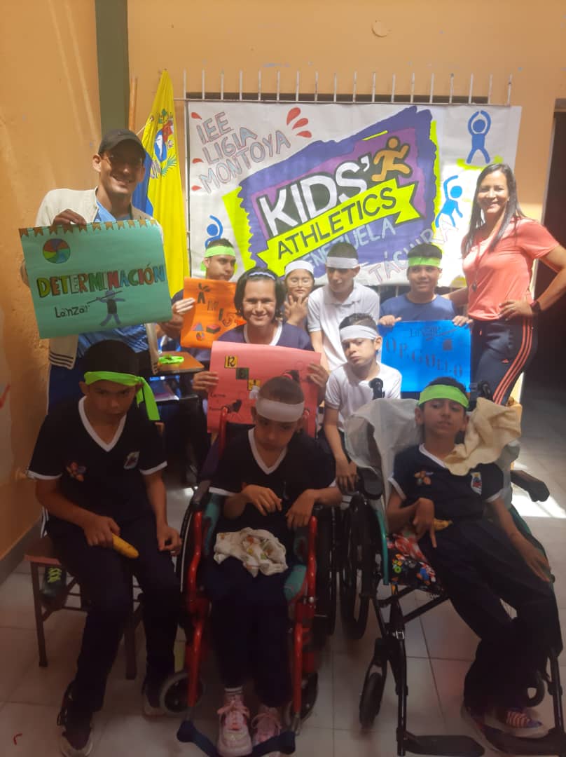 ZetDeporte's tweet photo. *KIDS ATHLETICS DAY* 
💜🧡💚 

 *TÁCHIRA  - VENEZUELA*
💛🖤♥️ 

✅ Con gran entusiasmo Táchira participó en el Kids Athletics Day, en el que se activaron varios municpios a lo largo y ancho del Estado.
 Atendimos 451 personas. https://t.co/TbCYgqMl8X