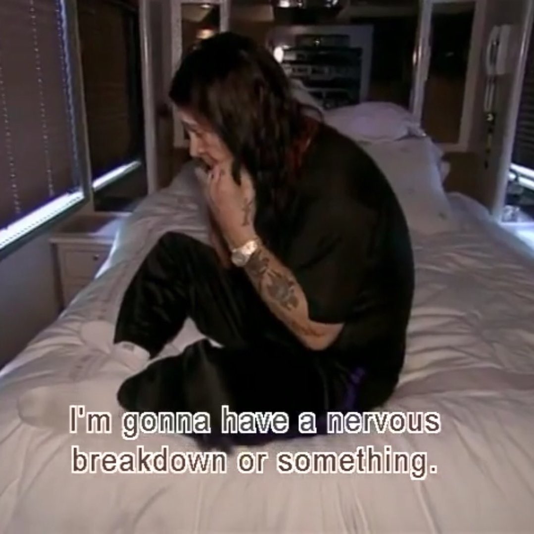 Roman preparing for his speech and him after his speech
#SuccessionHBO #Succession