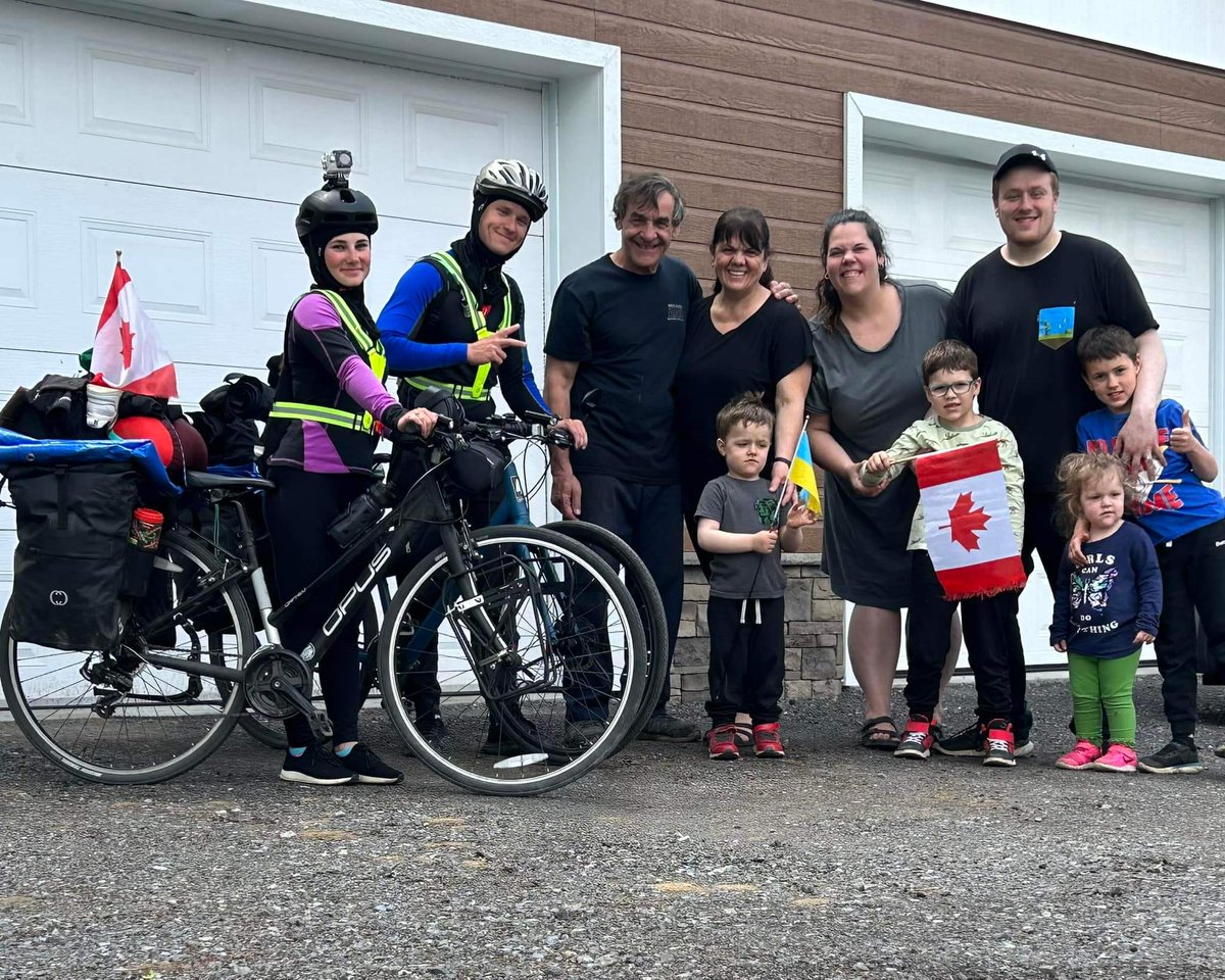 ArsenSenishin's tweet photo. Yesterday and the day before yesterday we spent the night with wonderful people. Each of them has their own story and it inspires, we thank everyone who supports us .
#canada
#trip
#journey
#nomorewar
#donatenow
#crosscanadafundraiser https://t.co/iO0Eebh4xK