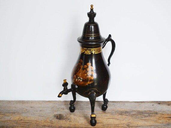 Trashtiques tweet media