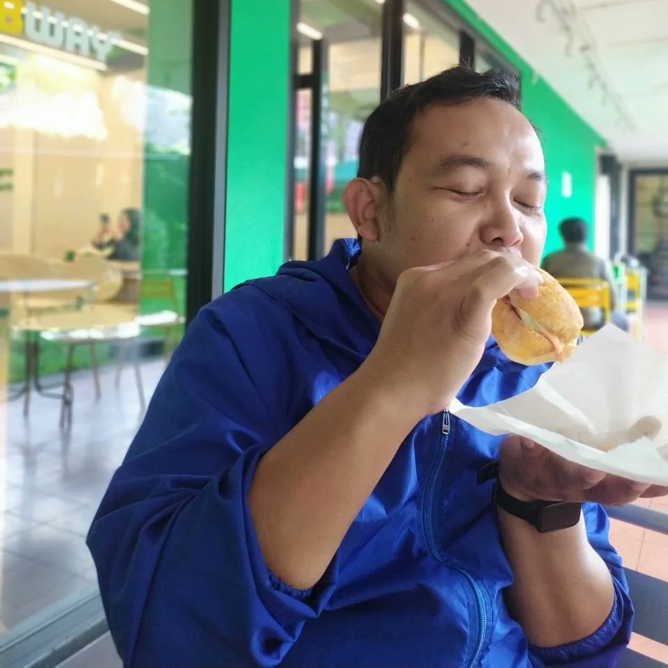 eNugroho's tweet image. Indikator apakah sebuah L&D program sudah baik sebenarnya sederhana. Mungkin cukup dengan melihat apakah tim kita makin lapar (semangat) belajar, atau malah sebaliknya.
(Gambar hanya ilustrasi)
#seebeyondgame #learningprogram #LnD #gamebasedlearning #corporateculture