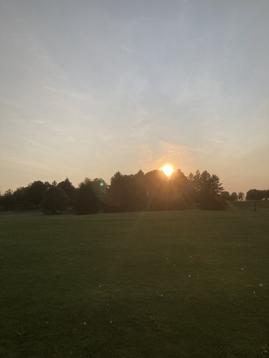 JStackGolfTurf's tweet photo. When the PGA Championship gives you the itch and tee sheets are full, a spin or 3 around the local par 3 is a good fix. Sometimes you just want to swing. #mkegolf #supportyourlocalmuni https://t.co/HpTfHxGVhb