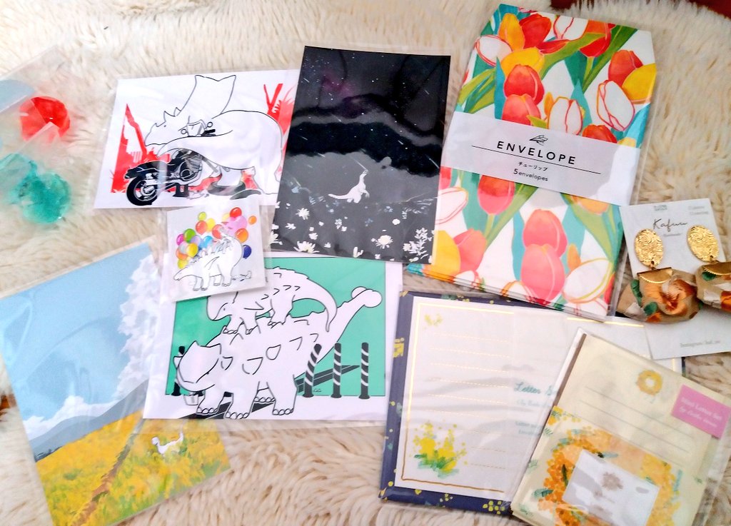 #デザインフェスタ57 
皆様お疲れ様でした！すごく楽しかったです✨戦利品見てみてします(ﾉ･∀･)ﾉ✨ https://t.co/7CyyguBzq0