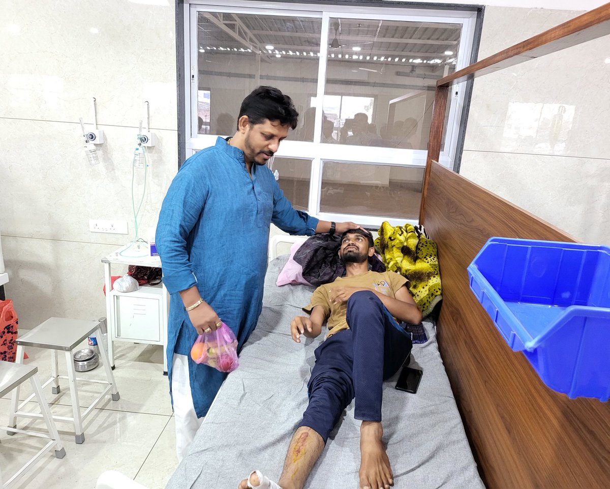 Hamare swargast Pradhanmantri sh Rajivgandhiji Satsatnaman.
Puniyathiti....
<a href="/INCSandesh/">INC Sandesh</a> <a href="/RahulGandhi/">Rahul Gandhi</a> <a href="/priyankagandhi/">Priyanka Gandhi Vadra</a> <a href="/GPCC/">Gujarat Congress</a> <a href="/UshaNaiduinc/">Usha Naidu</a> <a href="/srinivasiyc/">Srinivas BV</a> <a href="/AmitChavdaINC/">Amit Chavda</a>