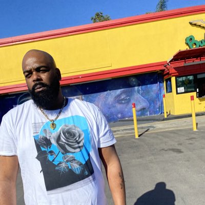 ItsDubdynamite's tweet photo. #NewProfilePic https://t.co/J52QB6IdZu