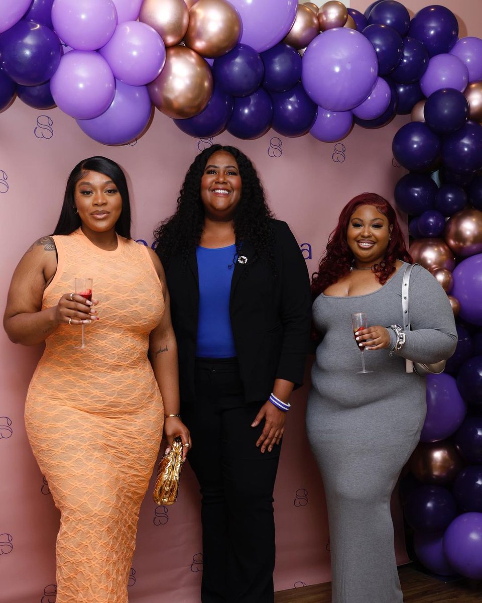 shapellx's tweet photo. What an incredible day it's been!🎉 We want to thank everyone who came out to celebrate the grand opening of our new store at #ShapellxAtlanta. Stay tuned for more exciting updates and events!✨  #NewStore #GrandOpening #Shapewear #WomenFashion https://t.co/3riVgs02dq