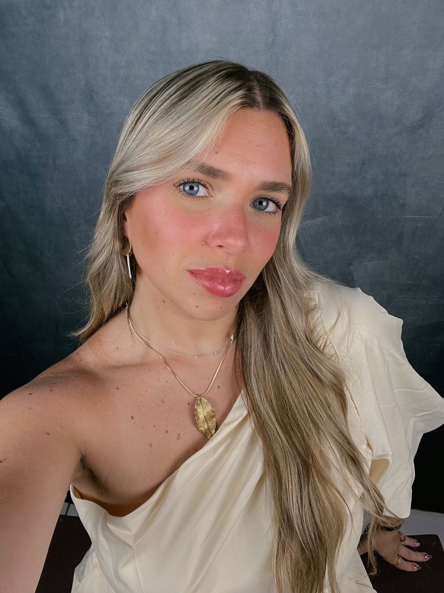 gabi 🤍 tweet media