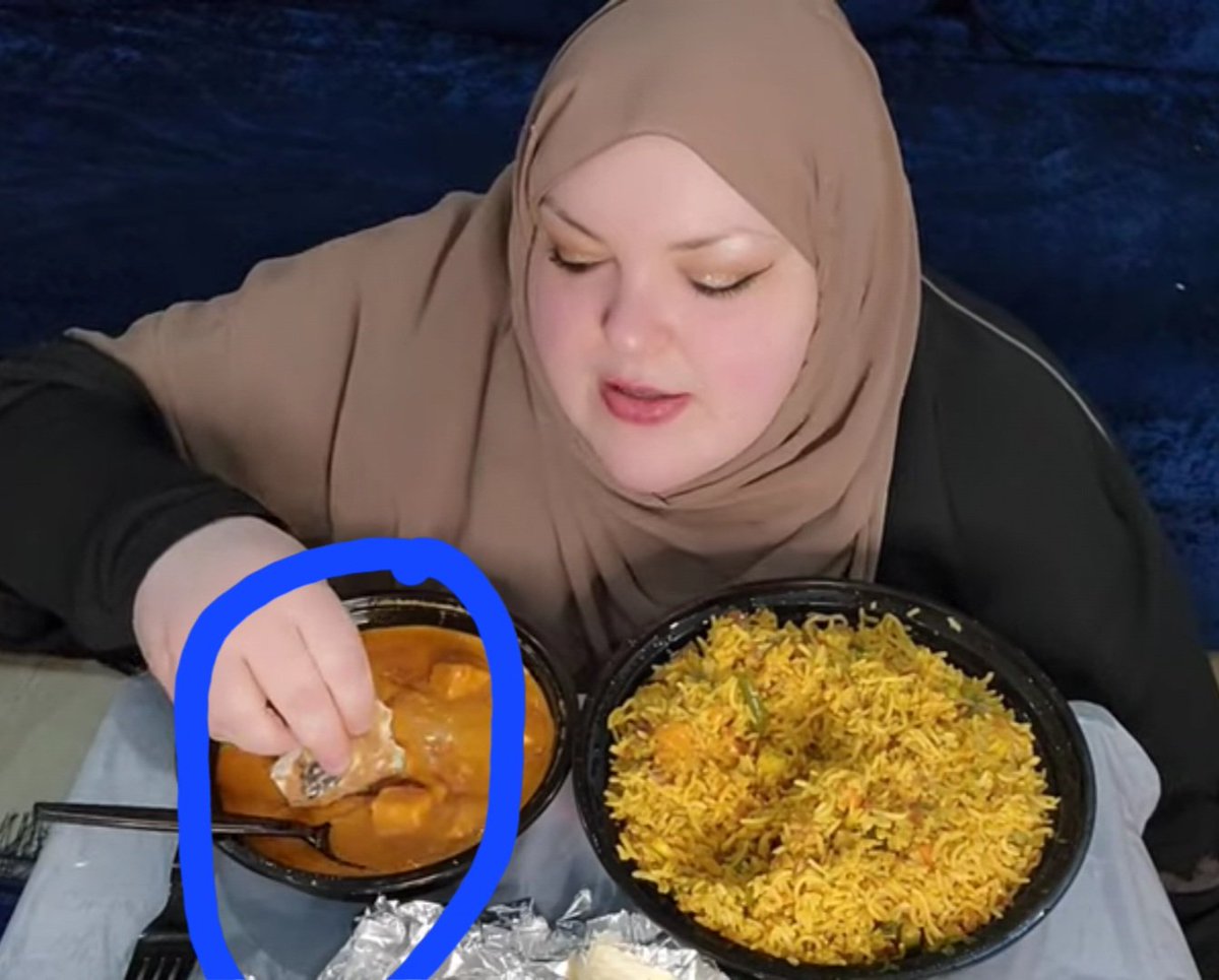 TwoTailedCaperer On Twitter RT Wtf1Queen She Is Eating So Fast twotailedcaperer-on-twitter-rt-wtf1queen-she-is-eating-so-fast