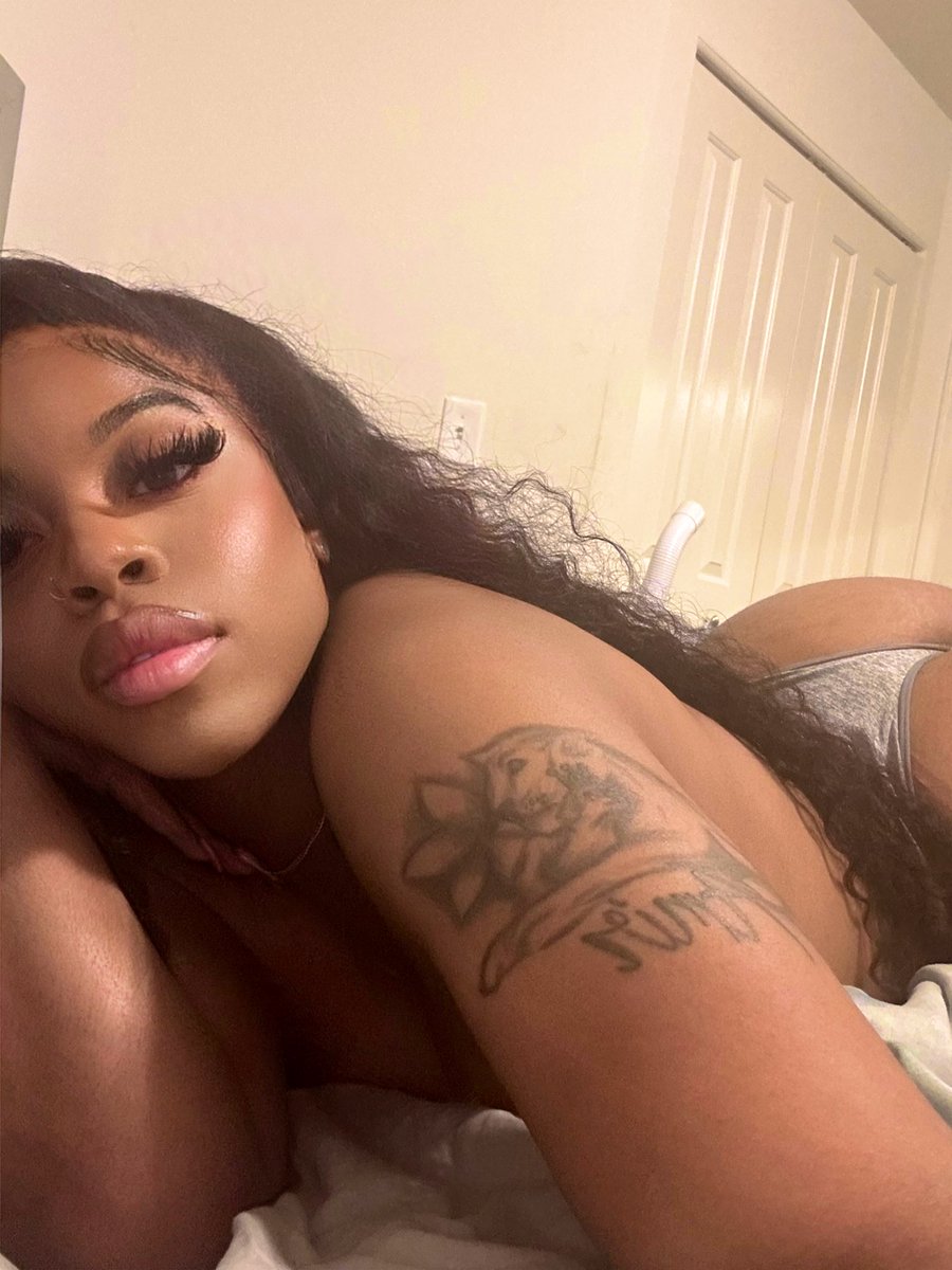 IdolizeMAYA's tweet photo. Come through 🙈 https://t.co/bRI8VHJkJH