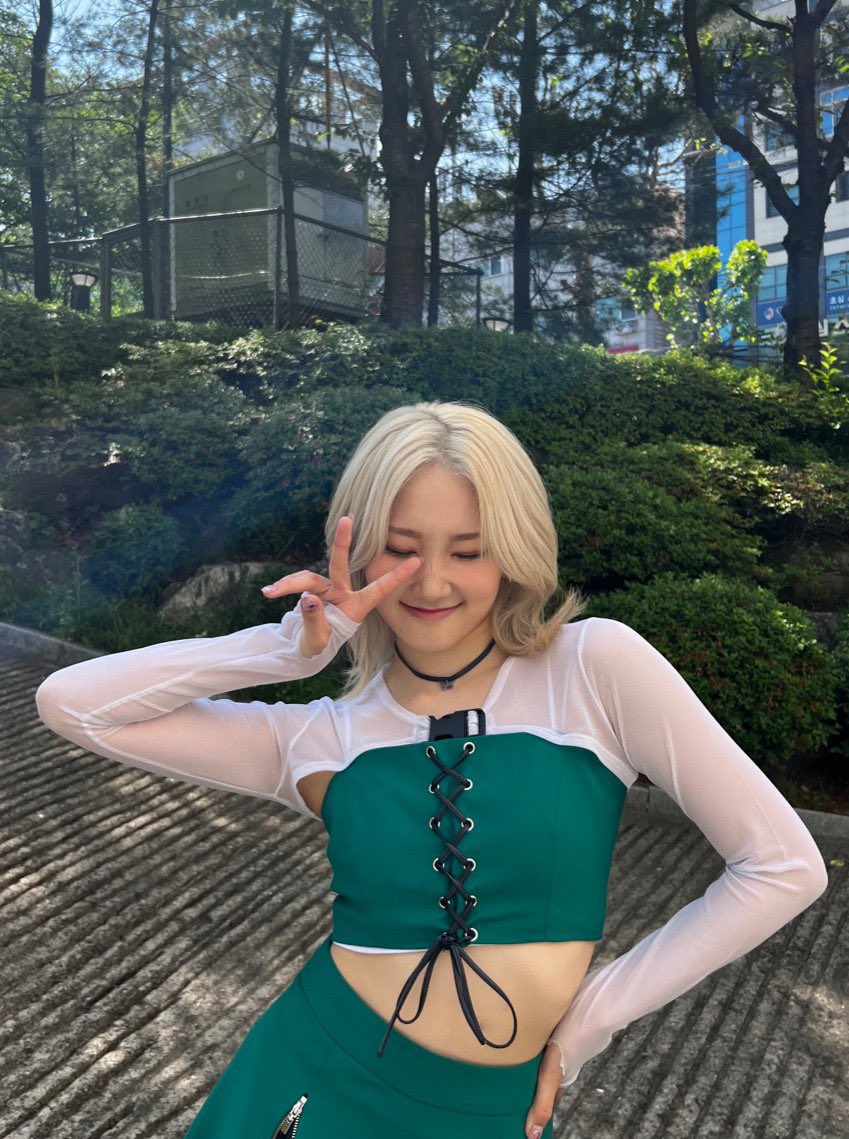 shanapics's tweet photo. 052223 twitter update

#Lapillus #라필루스 #Shana #샤나 https://t.co/Illjpgaudn