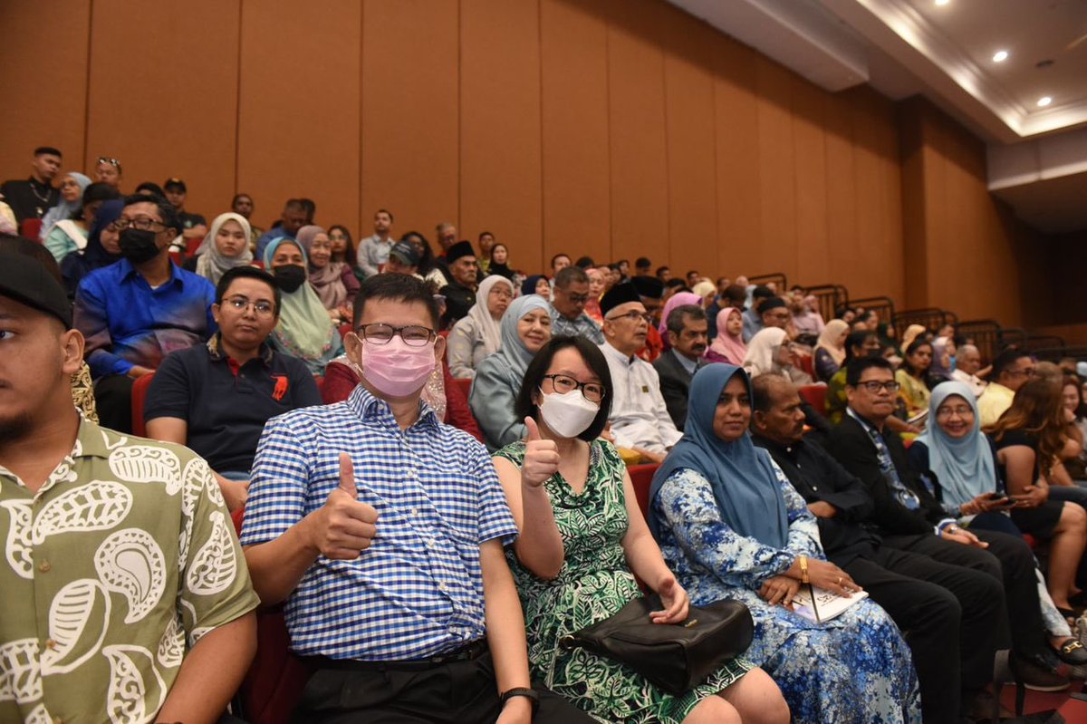 MohdShukriYajid's tweet photo. Delighted to welcome all families and friends celebrating the success of our @MSUcollege 25th Convocation. None of today's success is possible without the support &amp; sacrifice from everyone. @MSUmalaysia #Graduasi25 https://t.co/4QI9wFE30l