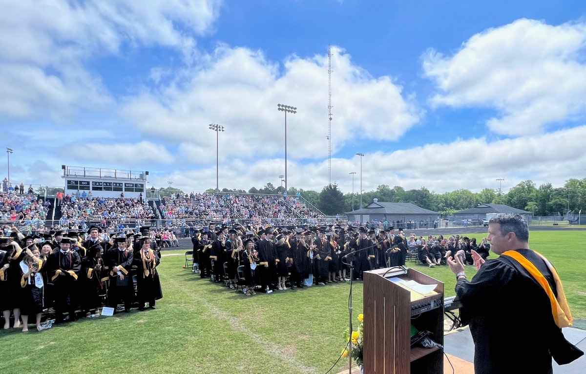 kwcps's tweet photo. Congratulations to the KWHS Class of 2023! #golfballs #iykyk https://t.co/vuzWwGQX3Q