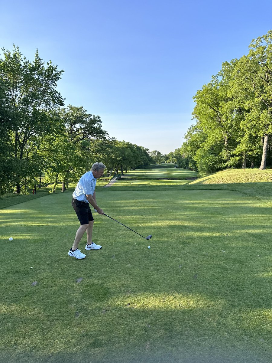 SeanAndrews0's tweet image. Evening golf! #golf #ofcc