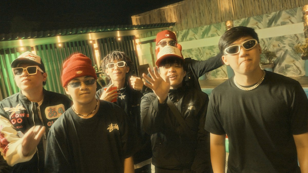 "Hell nah, di papatol di ka match
Hell nah, wag na sumubok dapat focus ka sa class"

💦05.26.23💦

Pre-save 'SLIDE' coming out this FRIDAY!
8Ballin.lnk.to/Slide

#Slide8ballin #8BALLIN