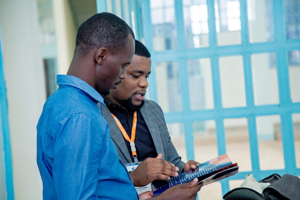 ArushaScience's tweet photo. We are forever grateful to IGlobal company for a great session with students (and parents) this past week ✨👏🏽
Thank you Mr. Andrew & team for your support on tertiary education & #scholarships abroad!
For more information call 0766 592 917.
#arushascience #tanzania #STEMed https://t.co/cXt8OiDbF8