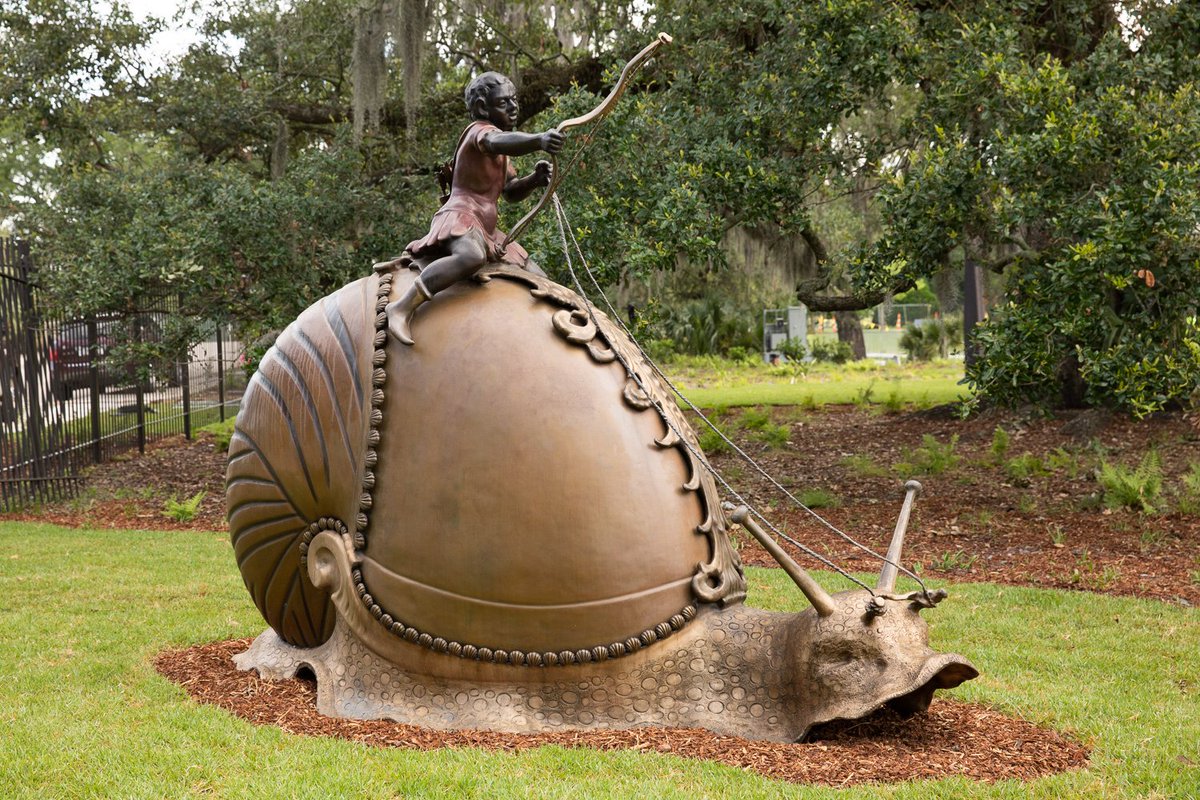 ConchArtefacts's tweet photo. Artefact: History of the Conquest
Category: Sculpture
Artist: Hank Willis Thomas
Year: 2017
Description: Bronze sculpture. Exhibited in Prospect.4: The Lotus in Spite of the Swamp, at the Jazz Museum in New Orleans.

Source: https://t.co/TMo2NbibQF https://t.co/LLutHrWeqh