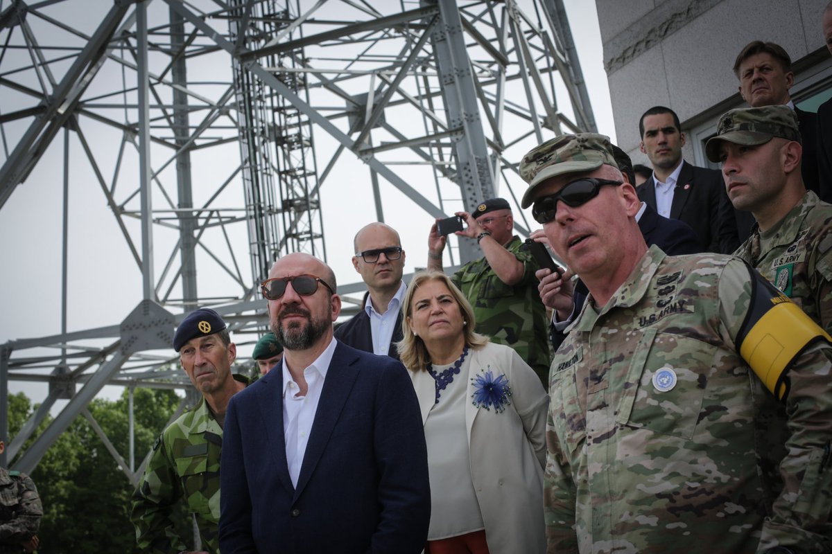 샤를 미셸 EU 정상회의 상임의장과 미카엘 비디엔 스웨덴 총사령관은 오늘 중립국감독위원회를 찾아 한반도 및 그 너머의 평화와 안보에 대한 강한 의지를 밝혔습니다