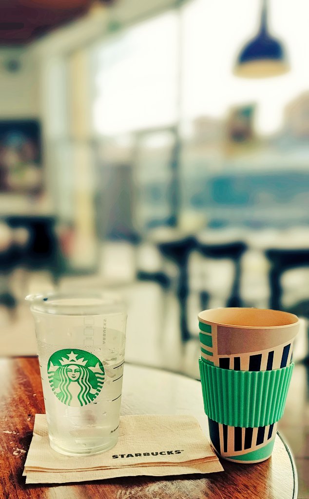 Firesnapper999's tweet photo. Good morning folks π€ Where did that weekend go!?π€· 0700 #DecaffResus at #Farnborough @StarbucksUK Have a great start to your week, stay safe & look after each other. π«πΎπΎπ¨ https://t.co/0p1MRRri6N