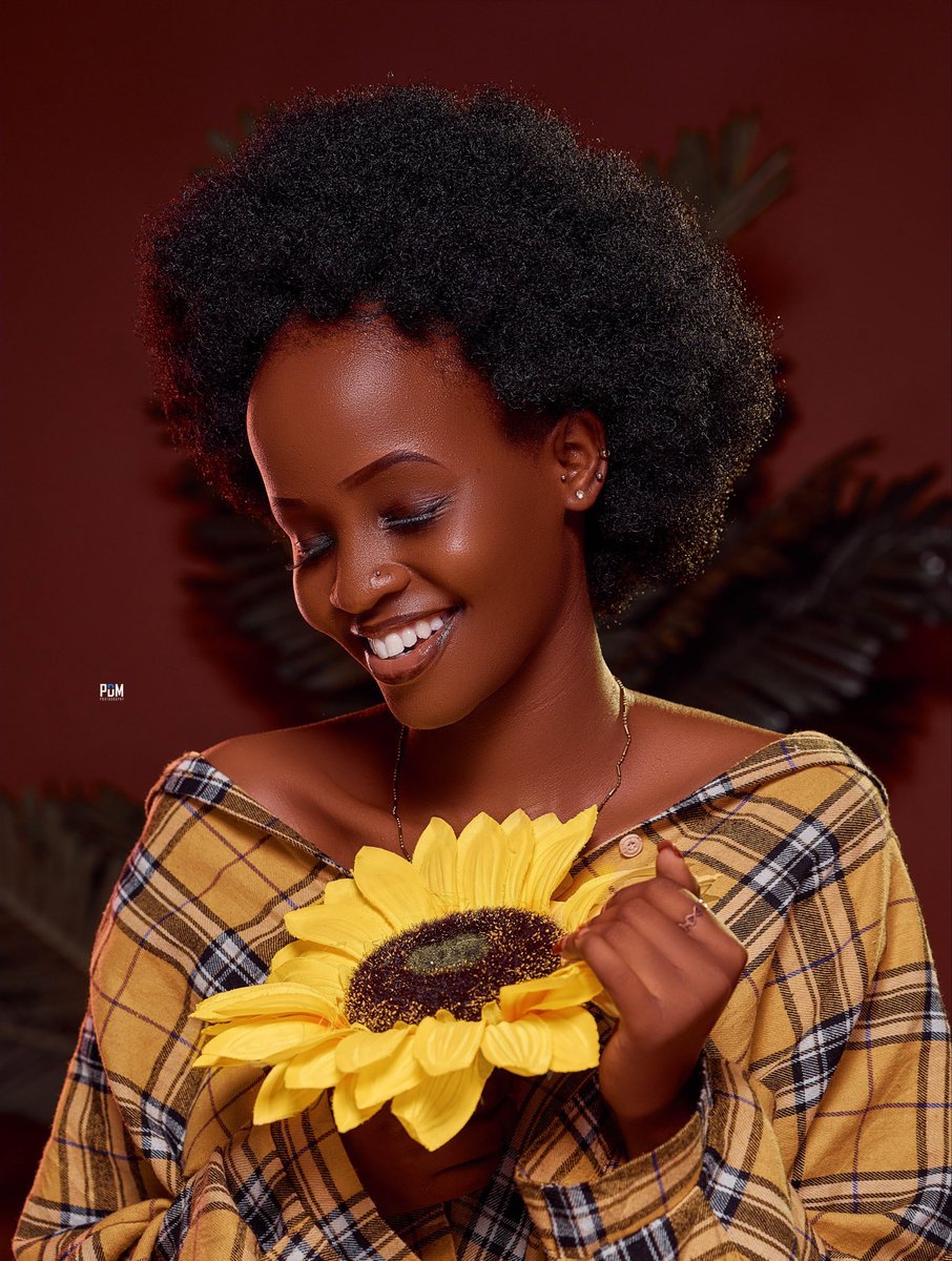 Looking for a fun, creative way to showcase your personality? Come to <a href="/pdm256/">Pix Deluxe Media</a> studios and we will customize your photo shoot to reflect your unique style and personality. 

Follow <a href="/pdm256/">Pix Deluxe Media</a>.
