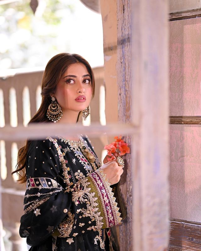 SajalAly casts BLACK magic spell Pakistani actress Sajal Aly has lately took to her Instagram handle with some of her breathtaking photographs in black traditional outfit which has unsurprisingly managed to provoke SajalAly casts BLACK magic spell Pakistani actress Sajal Aly has lately took to her Instagram handle with some of her breathtaking photographs in black traditional outfit which has unsurprisingly managed to provoke