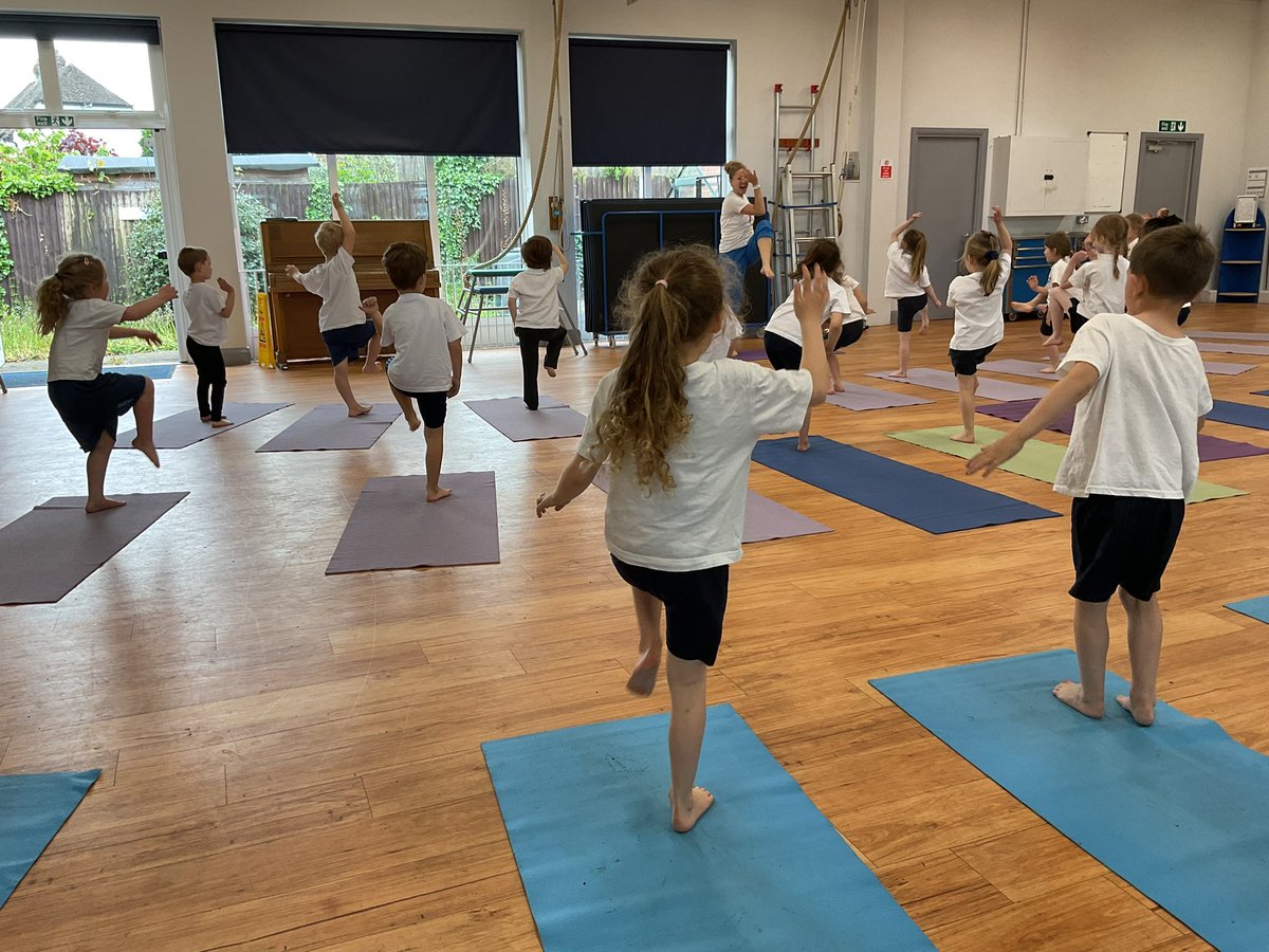 InfantWalsh's tweet photo. Silver class feeling 'zen' with their Friday afternoon Yoga class. A perfect end to a busy week. Thank you to Hayley our wonderful Yoga teacher 😁 https://t.co/SfjsXelF0O