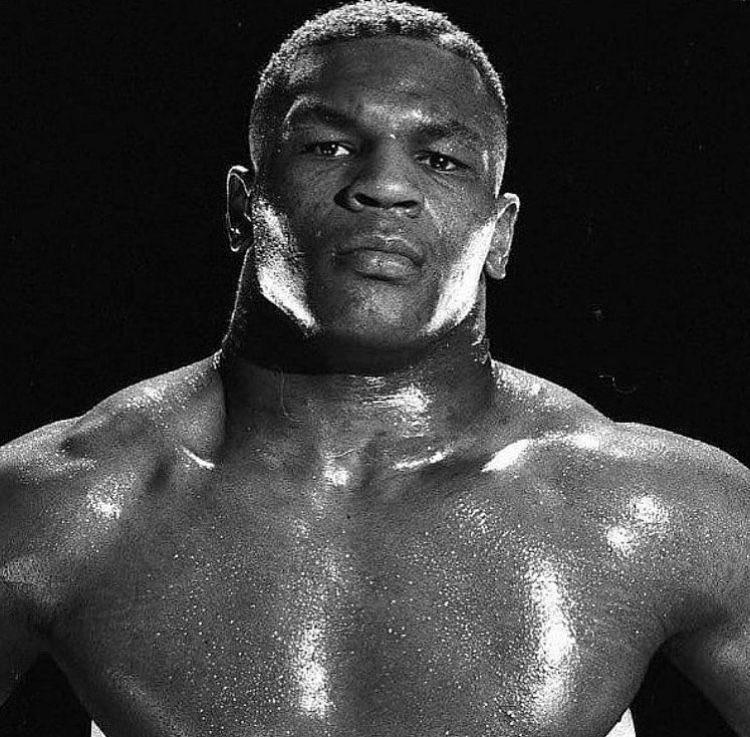 legendofmarv's tweet photo. Mike Tyson once said:

“You have to train your mind to be stronger than your feelings or else you’ll lose yourself.”

That’s powerful… https://t.co/amYRtEm7oH