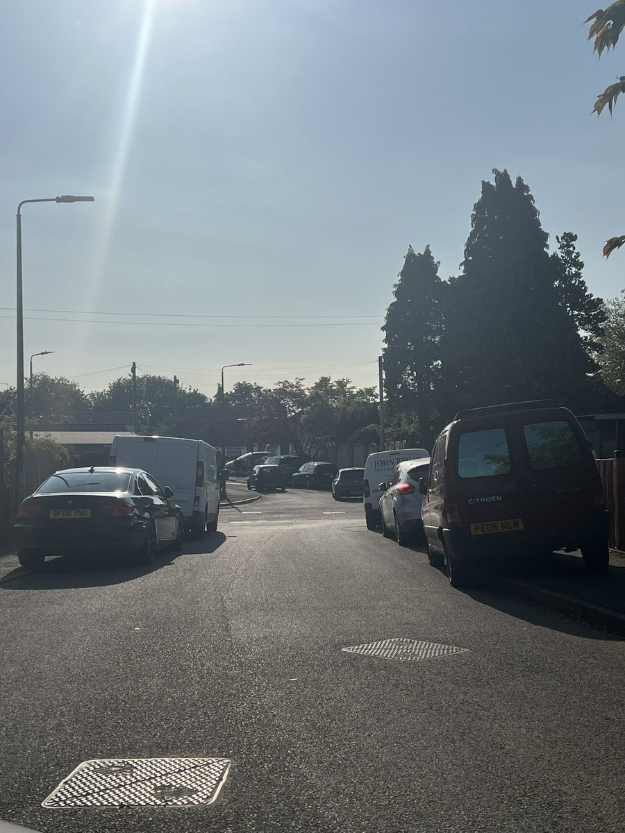 PARSONM10's tweet photo. @TraffordCouncil you approve these big housing developments and not listening to concerns from residents and this is what you get, obstruction of pavements, double parking and right on the junction… an accident waiting to happen! #HallLane #Partington https://t.co/Mgsx8hnMyS