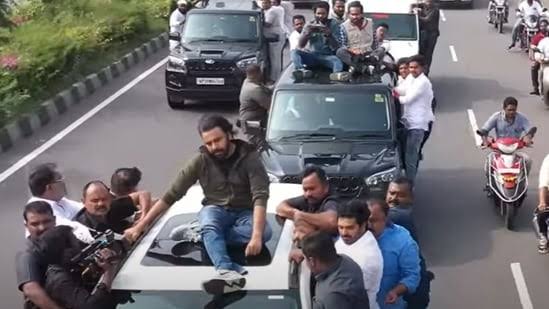 @Always_Swaroop @tarak9999 Dheeni em antaarra puka..