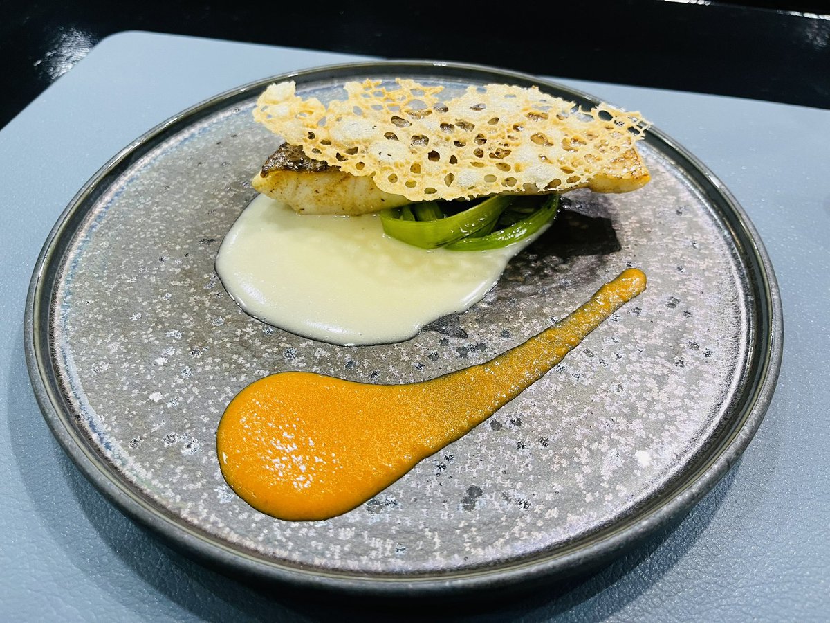 anan_nene's tweet photo. オシャレなポテトサラダが感動的に美味しかった🤩✨
お店もシックな感じで落ち着いた空間でした♥️

ポケカ仲間の男の子をお連れしたのですが
彼も喜んでいました☺️

クラファンまだまだ挑戦中‼️
https://t.co/iNo6HPNxUK

よろしくお願いします‼️✨
美味しいよ‼️‼️

#クラウドファンディング #挑戦 https://t.co/7Fidcbwsyb