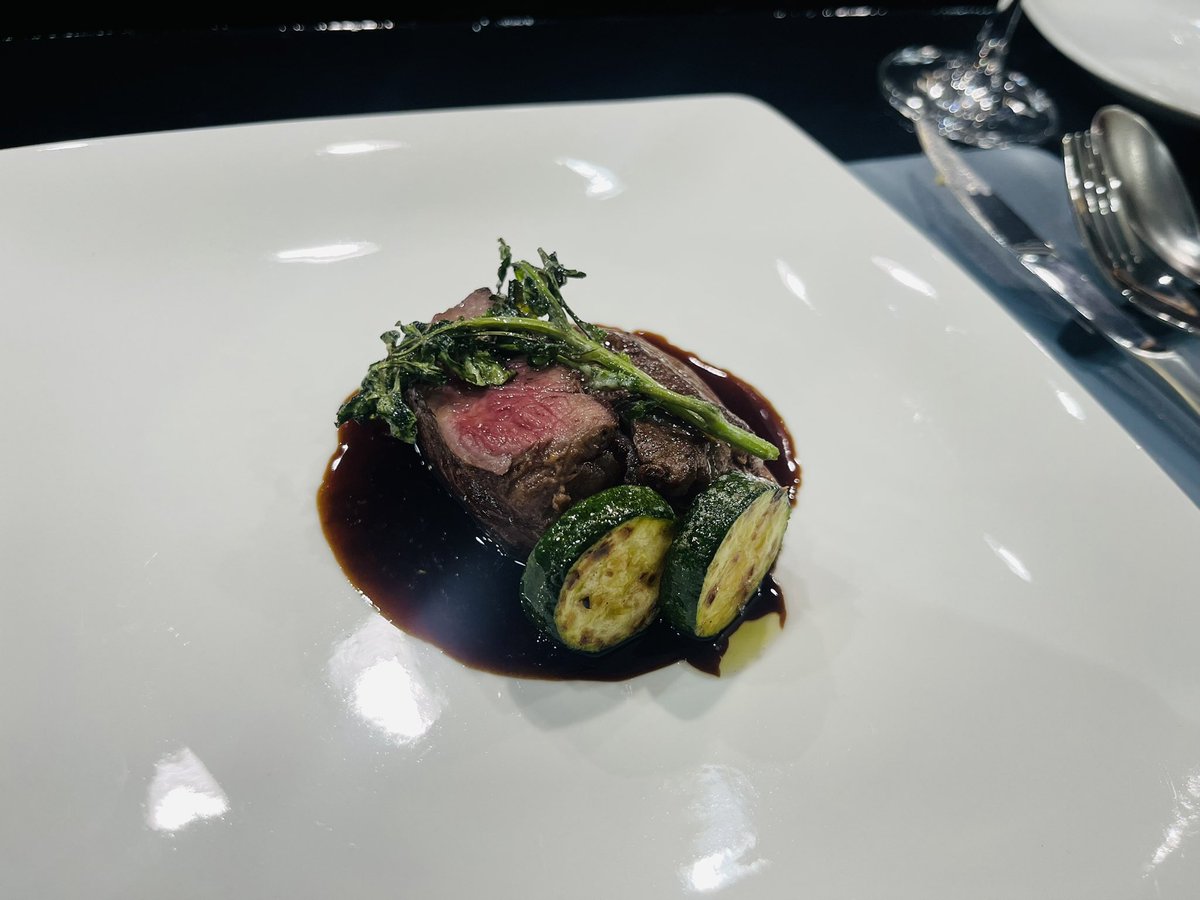anan_nene's tweet photo. オシャレなポテトサラダが感動的に美味しかった🤩✨
お店もシックな感じで落ち着いた空間でした♥️

ポケカ仲間の男の子をお連れしたのですが
彼も喜んでいました☺️

クラファンまだまだ挑戦中‼️
https://t.co/iNo6HPNxUK

よろしくお願いします‼️✨
美味しいよ‼️‼️

#クラウドファンディング #挑戦 https://t.co/7Fidcbwsyb