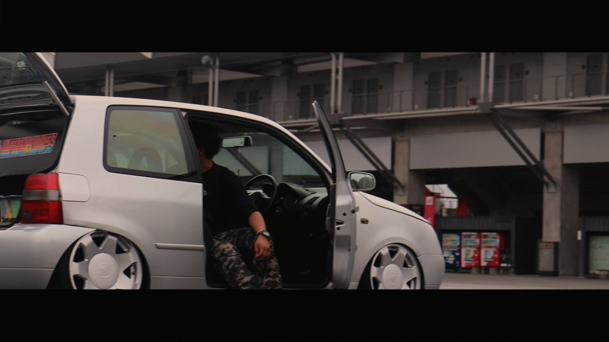 eg2junky's tweet photo. #carflix2 
動画素材のスクショ
良い https://t.co/3aJqqE6MRU