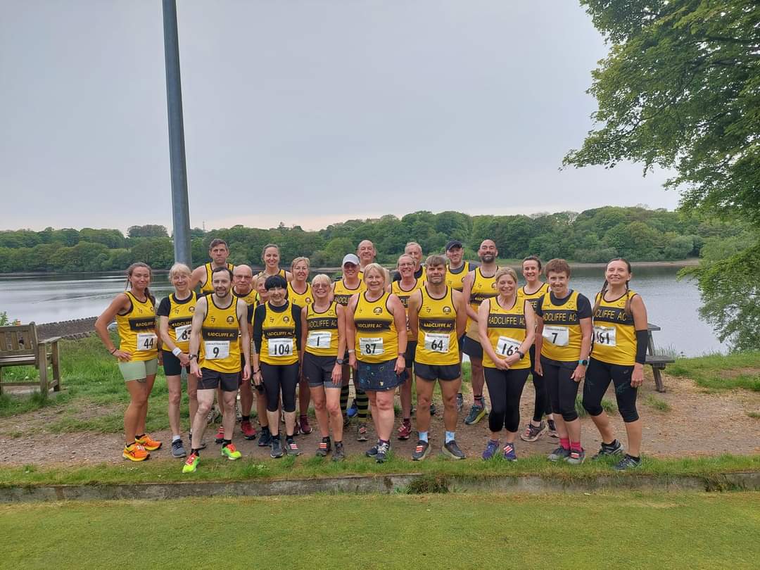 This weekend's weather 👓 did not deter RAC from hotting up the competition 🖤💛🖤💛 …eathleticclub.sites.schooljotter2.com/pages/news/153…