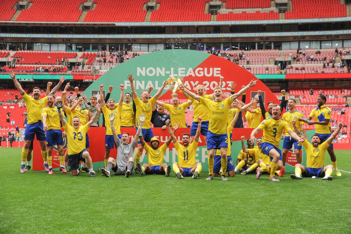 Congratulations to #ascotunitedfc who defeated defending FA Vase champions Newport Pagnell Town in the final at Wembley to lift the trophy for the first time. Here's to many more! #YellasgotoWembley