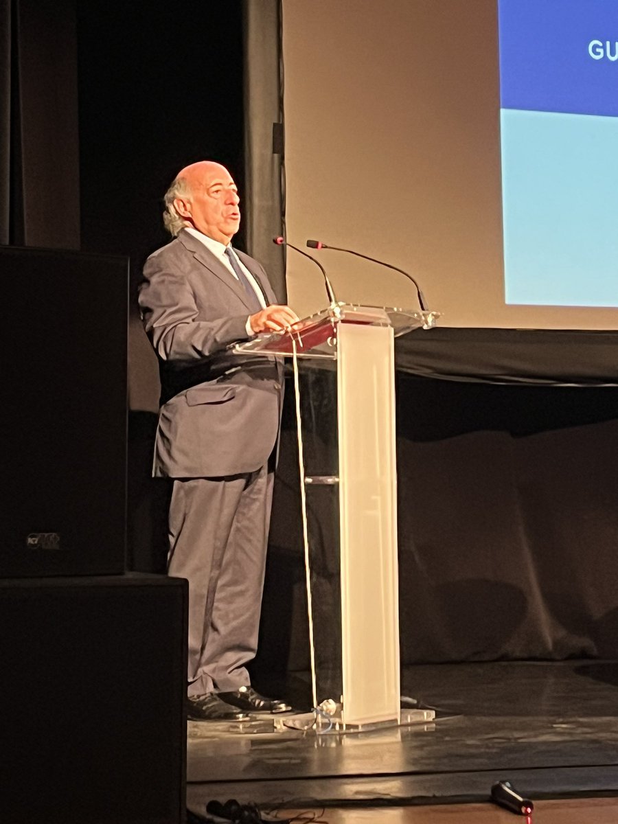 IF_Espana's tweet photo. Jornada franco-española en torno a las universidades europeas
Apertura por Joan Subirats, Ministro de @universidadgob, Juan Romo, presidente de @CrueUniversidad, Jean-Michel Casa, embajador de @france_espagne, @TallonEric1, Consejero Cultural de @france_espagne https://t.co/bZezMjAgRE